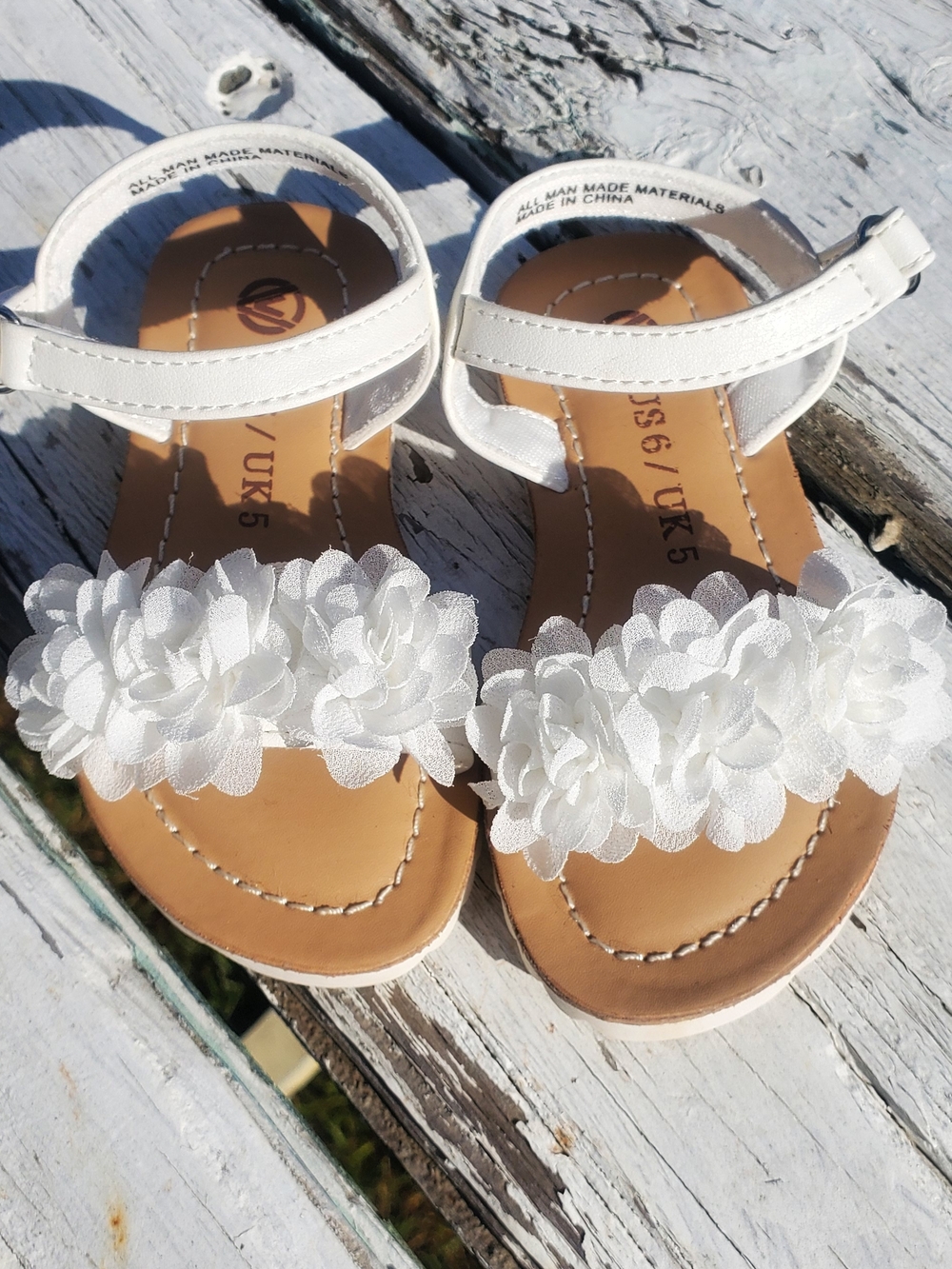 Girls White Floral Strap Sandals